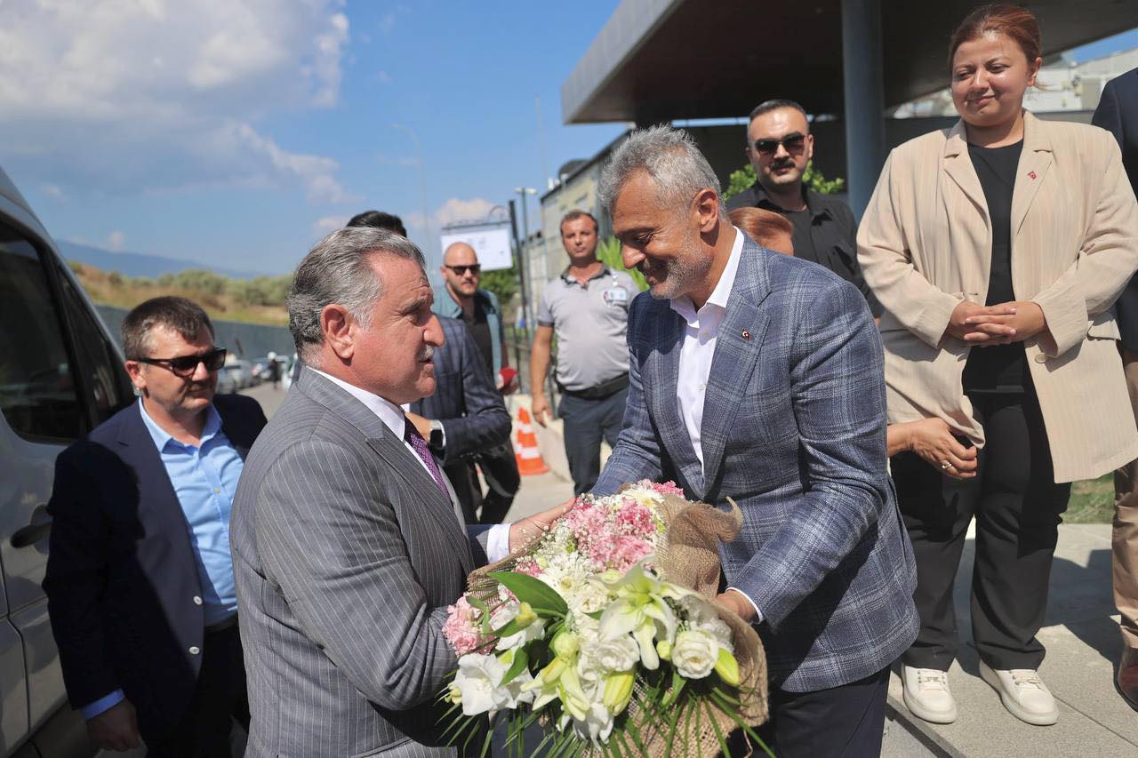 BAKAN OSMAN AŞKIN BAK’TAN HATAY’A MÜJDELER