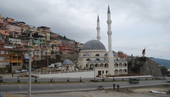 Tosyalı Cami